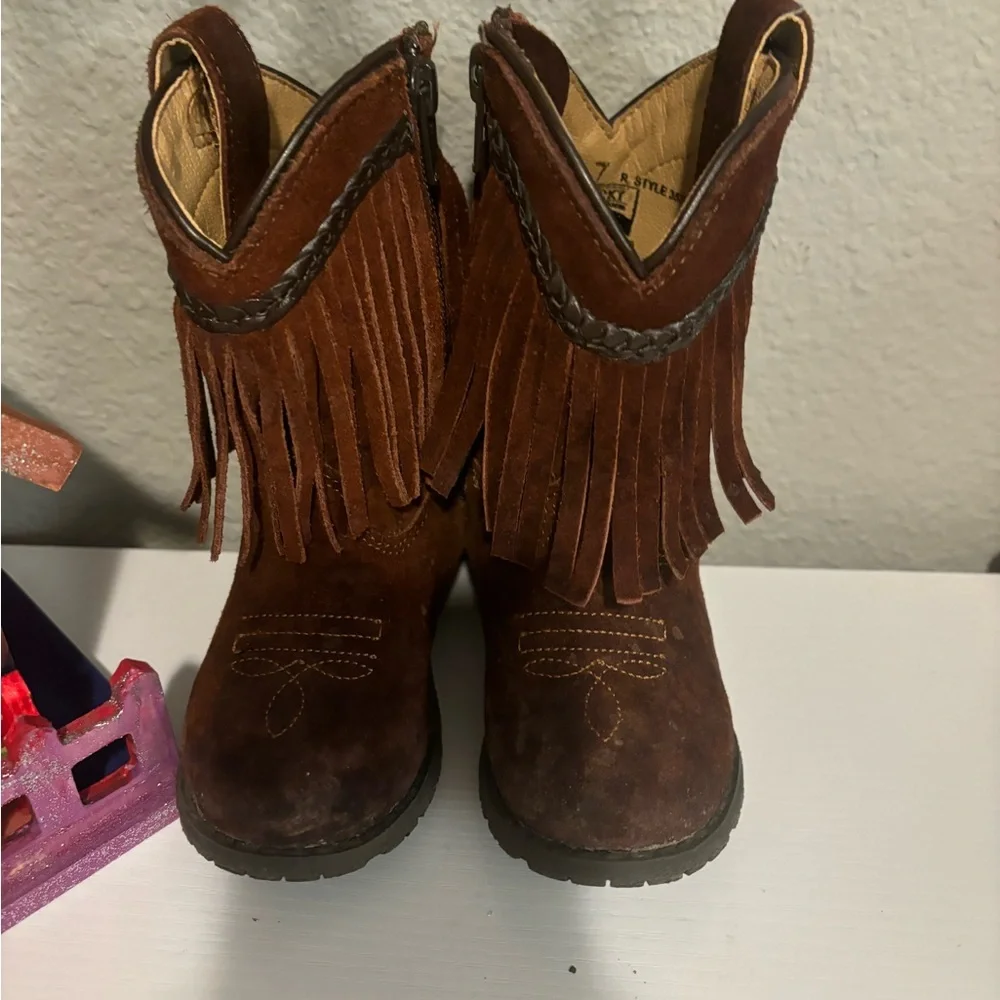 Minnetonka Kids Fringe Boots - Rich Brown